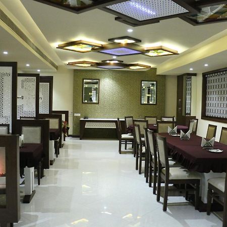 Hotel Ashish Continental Фагвара Экстерьер фото